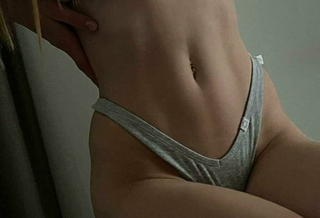POVティーンOnlyFans 裸 写真
