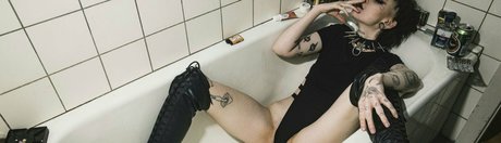 LittleDemonWitch ヌード女優 アーカイブ