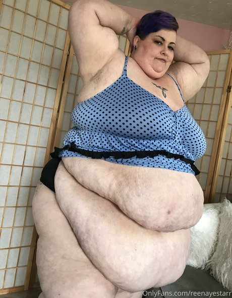 reenayestarr 素敵なモデル 写真