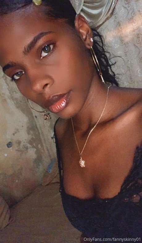 アジアンダディOnlyFans 美しい 写真