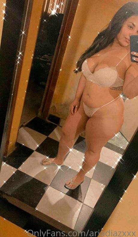 ariadiazxxx かわいいスター アーカイブ