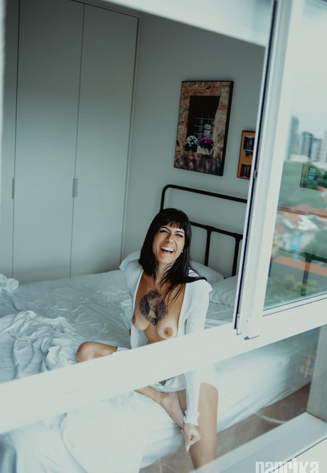 2024年のトップOnlyFans アートxxx 写真
