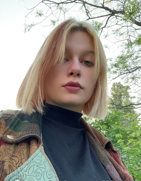 lillie france 完璧な女優 写真