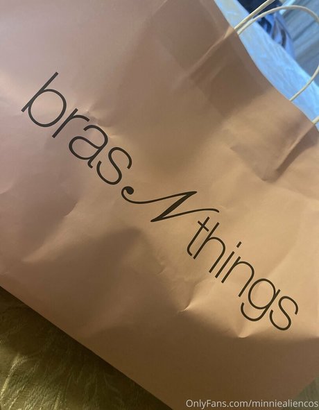 ダブル手コキ OnlyFans 可愛い 写真