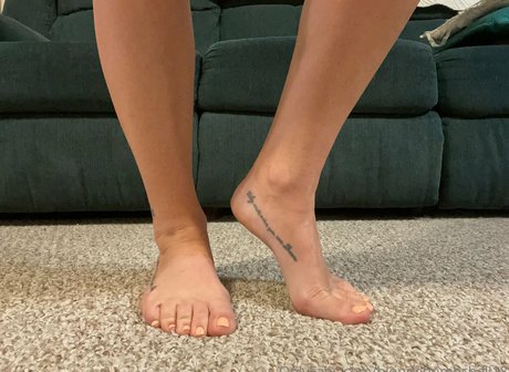 blondebombshell18 無料女優 写真