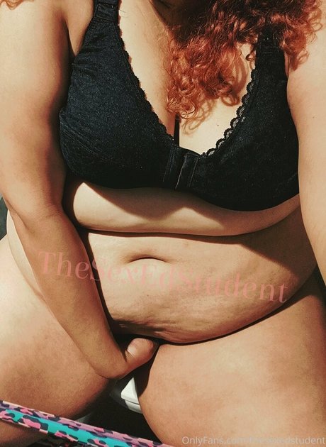 leonadelioness 可愛いモデル 写真