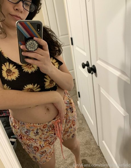 sierrarblakefield 美しいモデル 写真