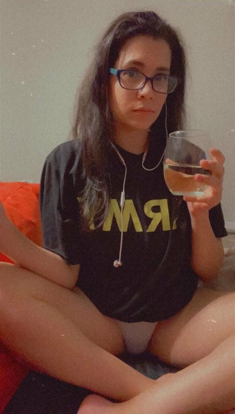 sierrarblakefield ポルノスター 裸 写真