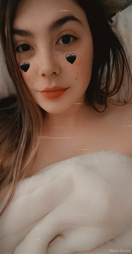 mara elysse 美しい女優 画像
