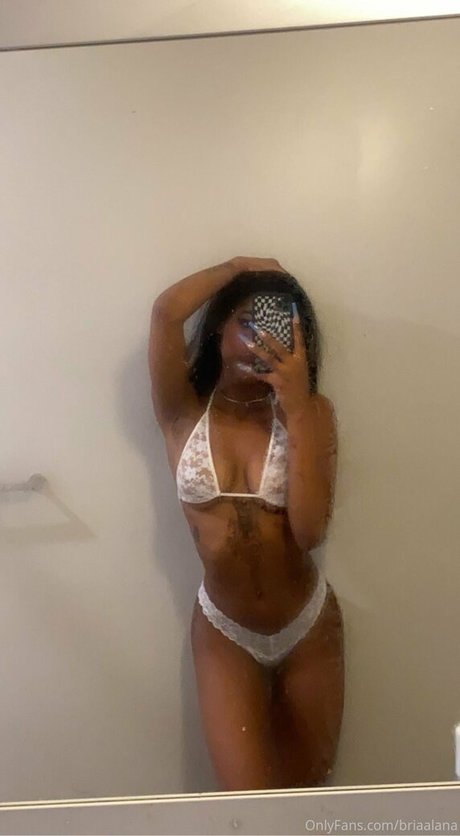 xcocodiorx エロティックモデル 写真