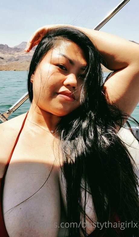 bustythaigirlx XXXモデル 写真