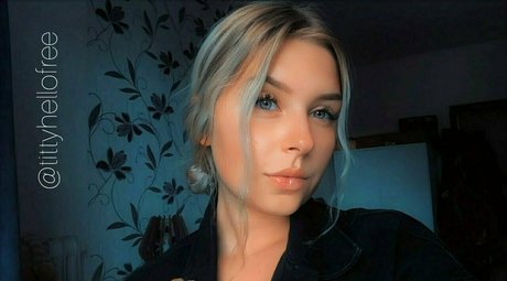 kykyfree 女優 画像