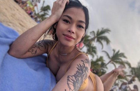 Jonna Mae 完璧なスター 写真