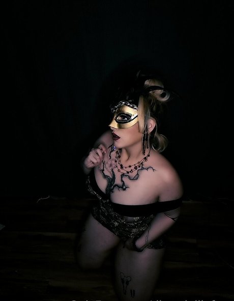 dizzydolliefree 美しいポルノスター 画像