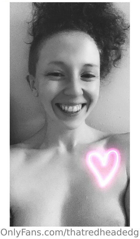 thatredheadedgirl6 美しいポルノスター 写真
