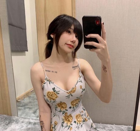 Juqyx 最高の女優 ギャラリー