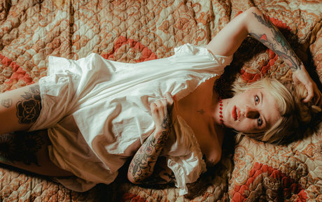 imsadspice ホットなポルノスター 写真