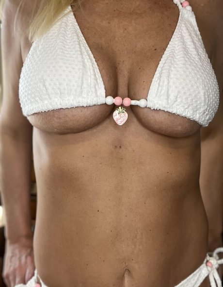Macie Mae 69 美しいスター 写真