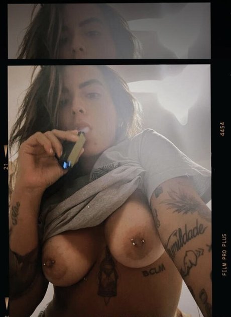Petra Mattar ポルノスター ホット 画像