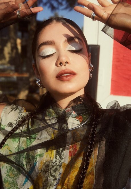 Aulii Cravalho かわいいモデル 写真