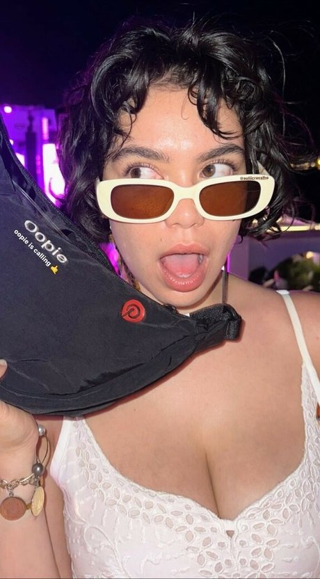 Aulii Cravalho 独占女優 写真