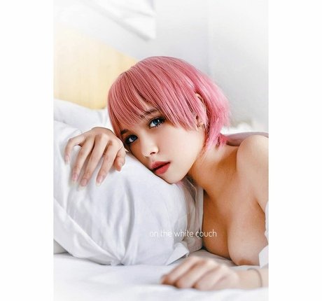 Refeen ポルノスター 可愛い 画像