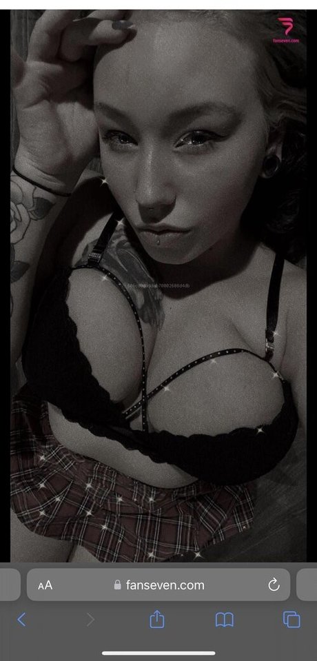 Van sen エロティックなスター 写真