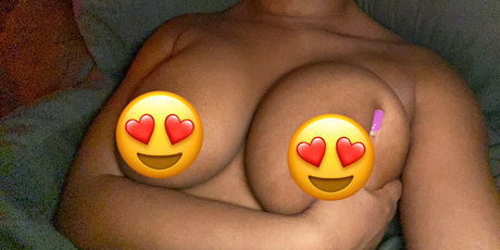 freakyforeign2 完璧なスター 写真