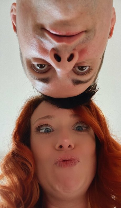 Loz2807 ポルノスター セクシー 写真