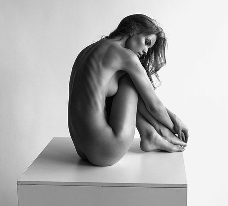 Anastasia Ditmar アートポルノスター 写真