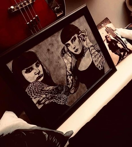 astarothluciferam ヌードのポルノスター ギャラリー