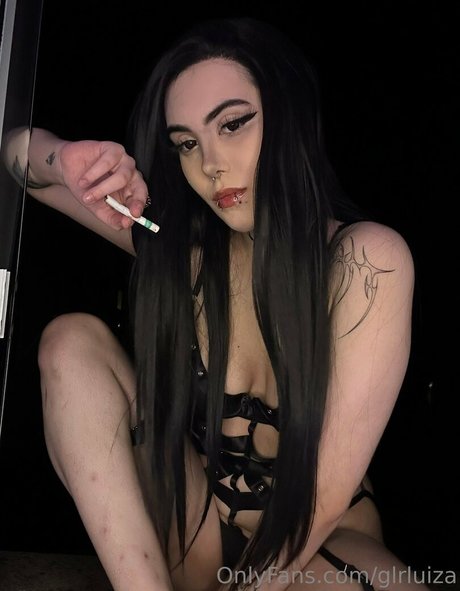 glrluiza 独占女優 画像