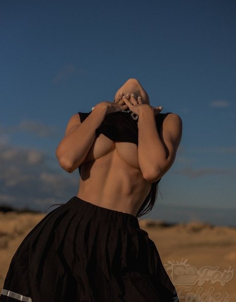 Anna Sazonova 美しいスター 画像