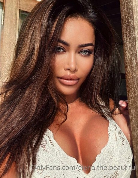 elena the beautiful ポルノスター 写真