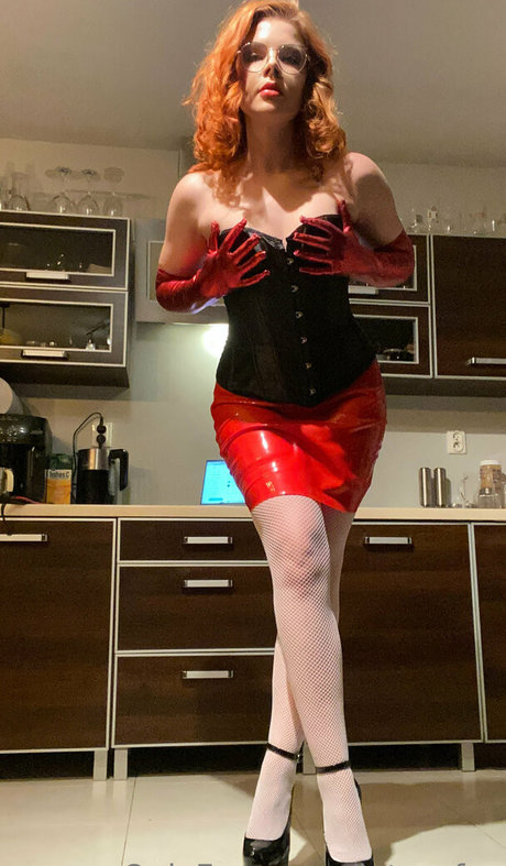 latex fox 限定モデル 写真