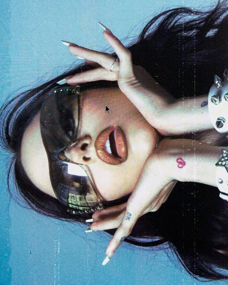 Maggie Lindemann 可愛いモデル 写真