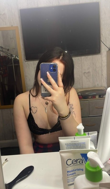 ig francesca xx 独占ポルノスター 画像