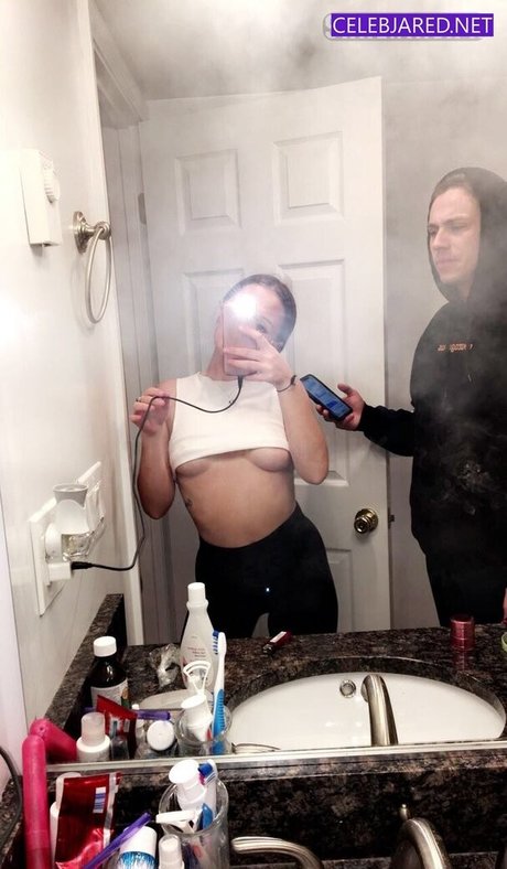 Courtney Craib 可愛いモデル 画像