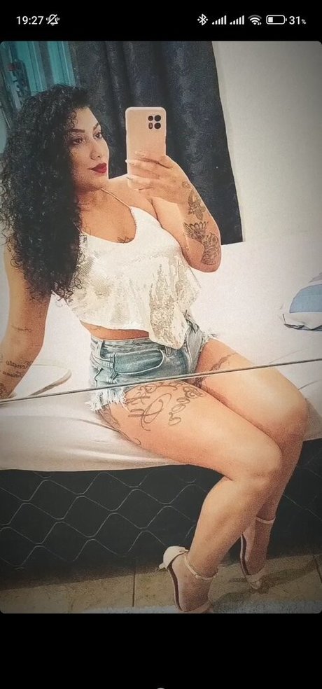 Drielle Renata ヌードのポルノスター 写真