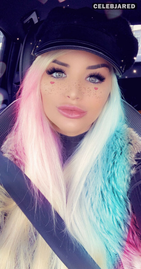 Charlotte Knight ポルノスター セックス アーカイブ