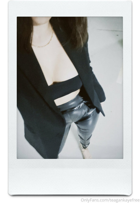whoisteagan かわいいモデル 写真
