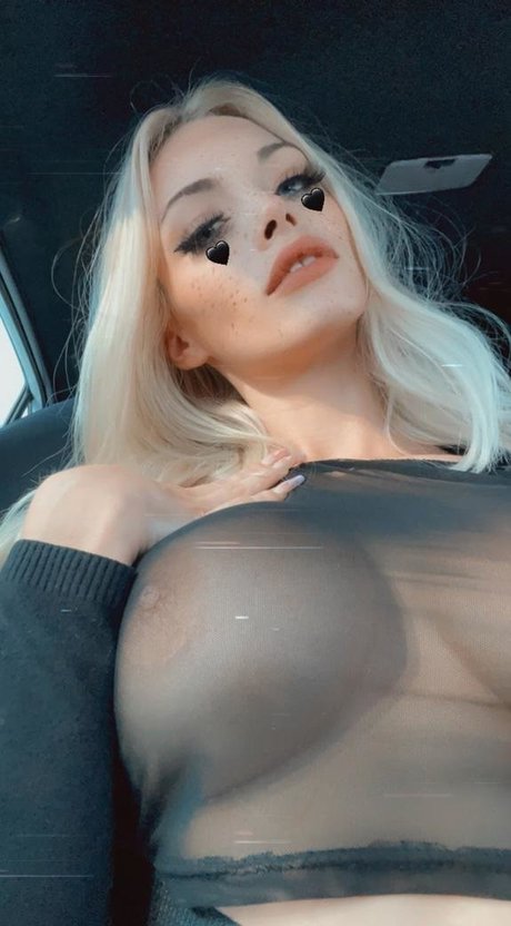 Nickykittyxx ホットなポルノスター ギャラリー