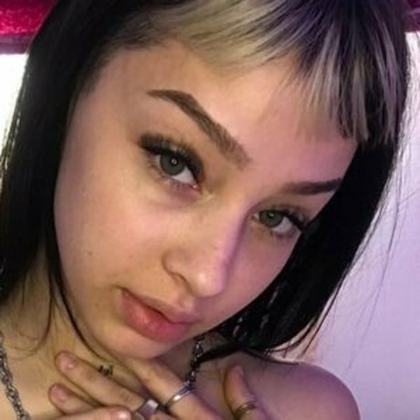 Alvarez Nicol アートポルノスター 写真