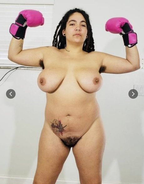 ChristinaGonzalez アート女優 画像