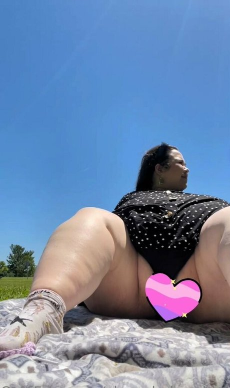 cherrybabyssbbw ヌードモデル 写真