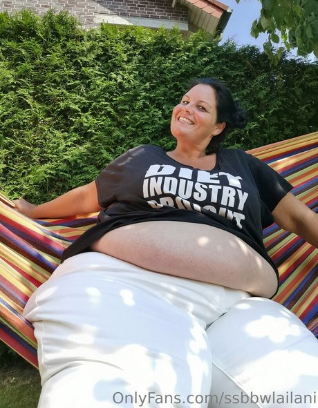ssbbwlailani 素敵な女優 写真