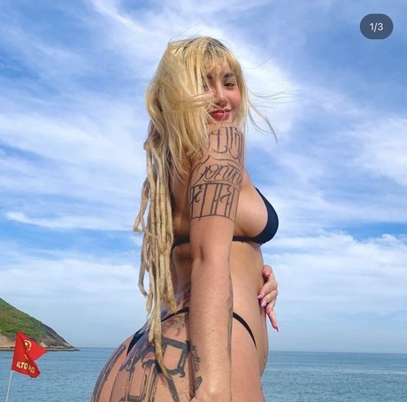 Isa Lopes ポルノスター 独占 画像