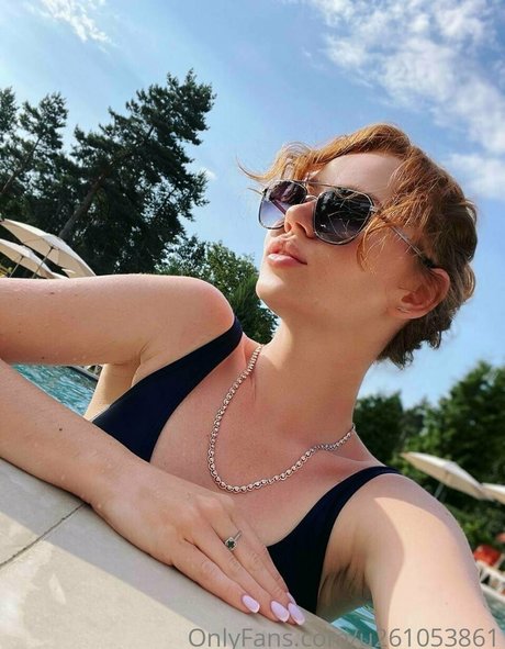 redfoxxxxxxx 高品質スター 写真