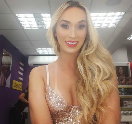 Nathalia Bahls ヌード女優 アーカイブ