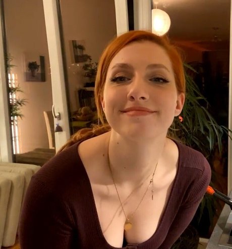 Lara Loft ポルノスター 素敵 写真